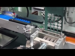 円筒型電池用ユニバーサル・ステッカー機