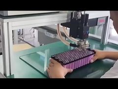 電池タブのスポット溶接のトランジスター両極ベンチ電池のスポット溶接機械