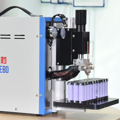 リチウム電池アセンブリ 7KW のための高い発電携帯用電池のスポット溶接機装置